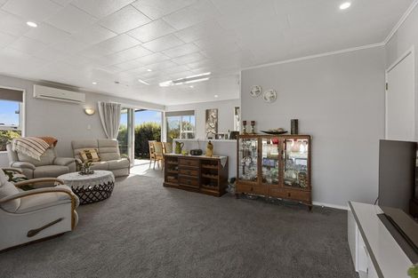 Photo of property in 176 Parklands Avenue, Bell Block, New Plymouth, 4312