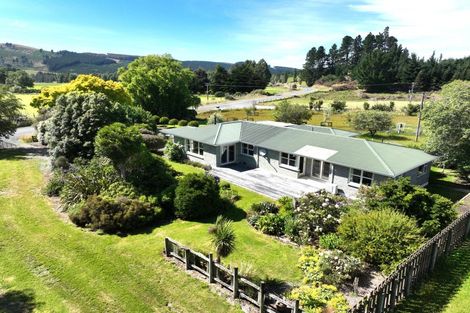 Photo of property in 1085 Dipton Mossburn Road, Castle Downs, Dipton, 9791