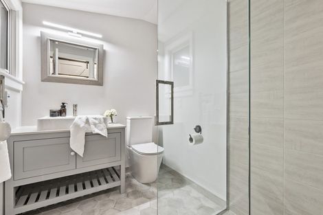 Photo of property in 107 Jickell Street, Hokowhitu, Palmerston North, 4410