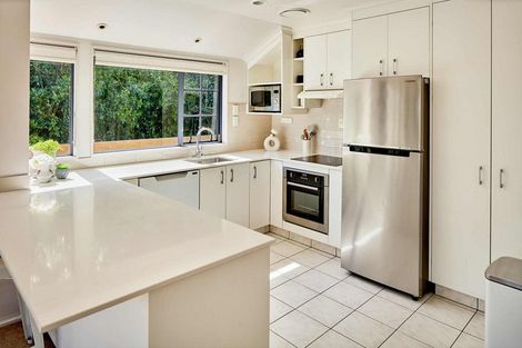 Photo of property in 14 Musket Lane, Whitby, Porirua, 5024