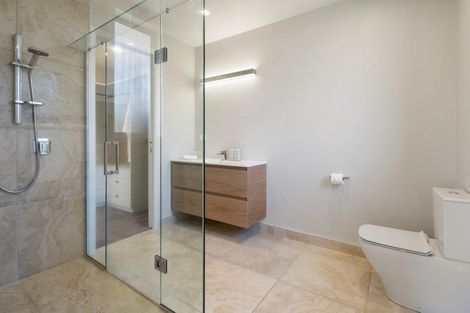 Photo of property in 129 Saint Kilda Road, Cambridge, 3434