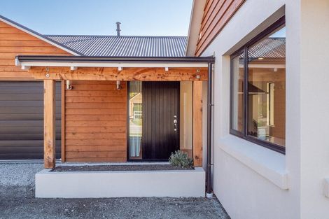 Photo of property in 48 Erskine Street, Lake Hayes, Queenstown, 9304