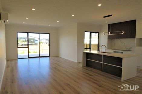 Photo of property in 16 Hea Road, Hobsonville, Auckland, 0616