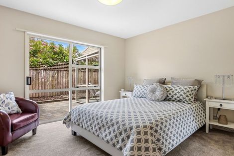 Photo of property in 118 Aorangi Road, Bryndwr, Christchurch, 8053