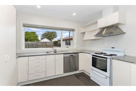 Photo of property in 185 Westminster Street, Mairehau, Christchurch, 8013