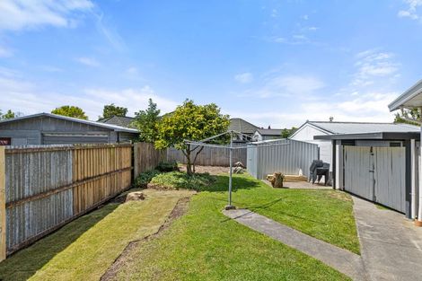 Photo of property in 2 Magenta Place, Broomfield, Christchurch, 8042