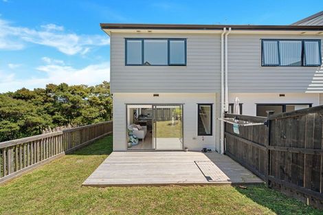Photo of property in 26 Kaimai Avenue, Massey, Auckland, 0614