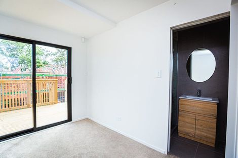 Photo of property in 145 Albany Highway, Unsworth Heights, Auckland, 0632