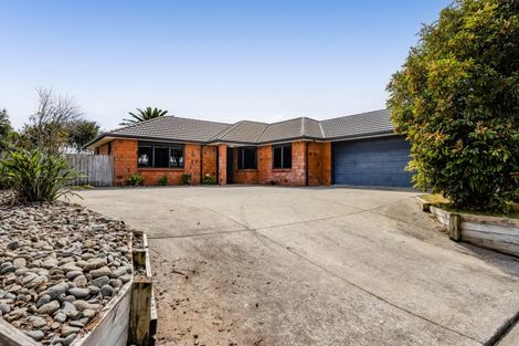 Photo of property in 5a James Drive, Bell Block, New Plymouth, 4312
