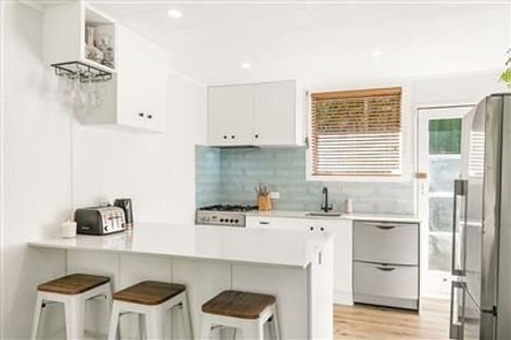 Photo of property in 1/34 Drome View Place, Beach Haven, Auckland, 0626