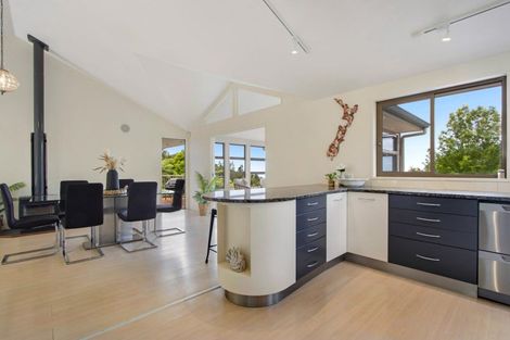 Photo of property in 425b Lund Road, Aongatete, 3178