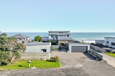 Photo of property in 107 Peat Avenue, Kai Iwi, Whanganui, 4574