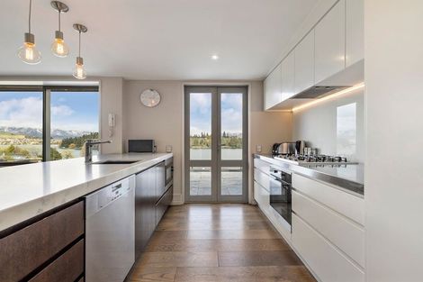 Photo of property in Rahiri Apartments, 8/23 Adelaide Street, Queenstown, 9300