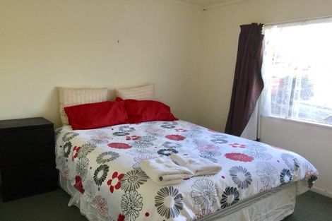 Photo of property in 14 Dallinghoe Crescent, Milford, Auckland, 0620