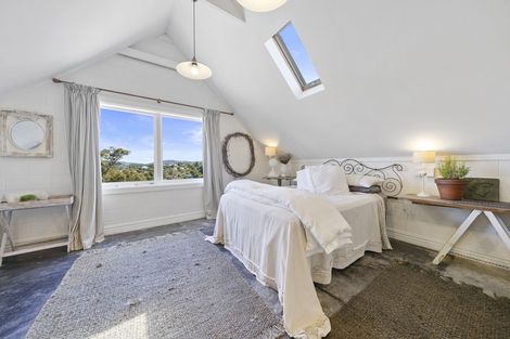 Photo of property in 5 Rangoon Street, Khandallah, Wellington, 6035