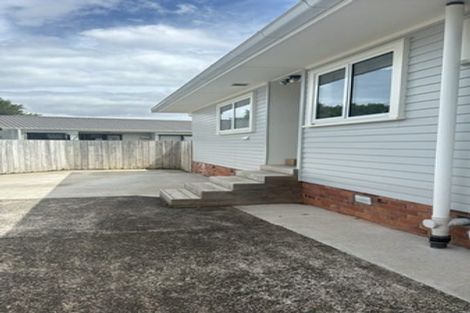 Photo of property in 1/248 Birkdale Road, Birkdale, Auckland, 0626