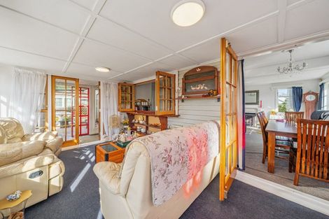 Photo of property in 5 Thackeray Street, Trentham, Upper Hutt, 5018