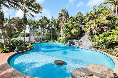 Photo of property in Santa Rosa, 9/340 Gulf Harbour Drive, Gulf Harbour, Whangaparaoa, 0930