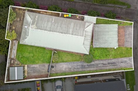 Photo of property in 9a Karamu Street, Te Atatu Peninsula, Auckland, 0610