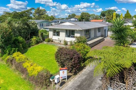 Photo of property in 8a Tanekaha Place, Pukete, Hamilton, 3200