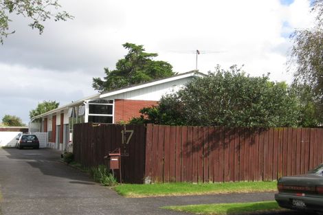Photo of property in 1/17 Poinsettia Place, Henderson, Auckland, 0610