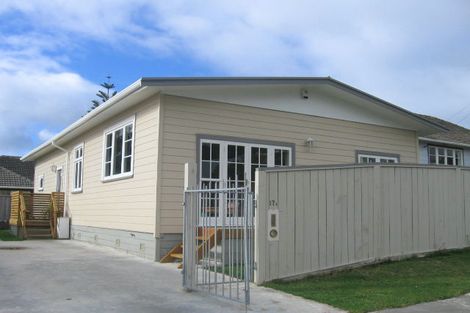 Photo of property in 17a Stephen Street, Johnsonville, Wellington, 6037
