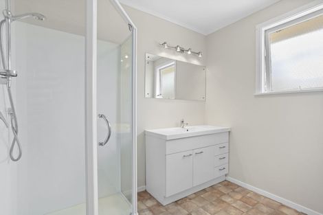 Photo of property in 23 Dellwood Avenue, Henderson, Auckland, 0612