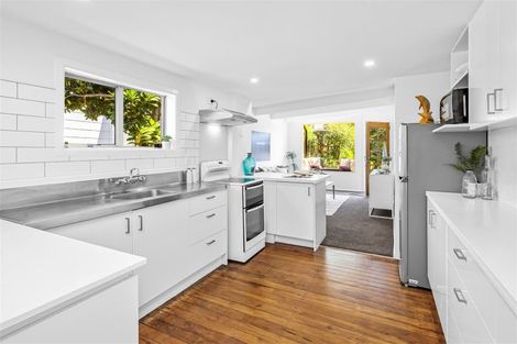 Photo of property in 26 Stoke Street, Sumner, Christchurch, 8081
