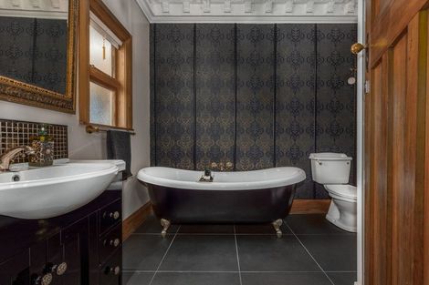 Photo of property in 119 Bartholomew Road, Levin, 5510