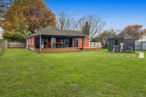Photo of property in 33 Guildford Street, Burnside, Christchurch, 8053