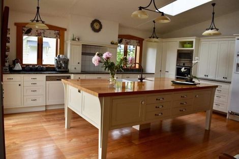 Photo of property in 65 Russell Street, Westport, 7825