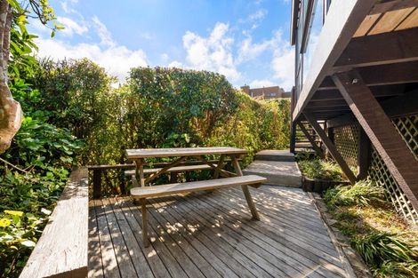 Photo of property in 15 Indira Place, Khandallah, Wellington, 6035