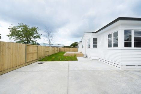 Photo of property in 75a Massey Street, Frankton, Hamilton, 3204