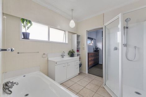 Photo of property in 137 Tauhara Road, Tauhara, Taupo, 3330