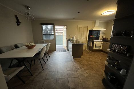 Photo of property in 1/7 Bathurst Street, Silverstream, Upper Hutt, 5019