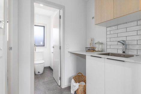 Photo of property in 45a Winchester Street, Levin, 5510