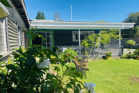 Photo of property in 79 Great North Road, Waipawa, 4210