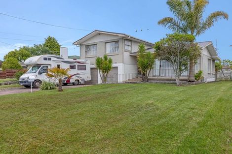 Photo of property in 8 Martin Street, Utuhina, Rotorua, 3015