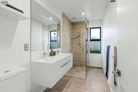Photo of property in 15 Bendrose Crescent, Wigram, Christchurch, 8025