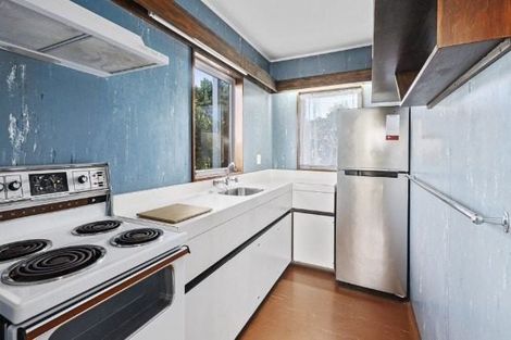 Photo of property in 5 Mataroa Avenue, Northland, Wellington, 6012