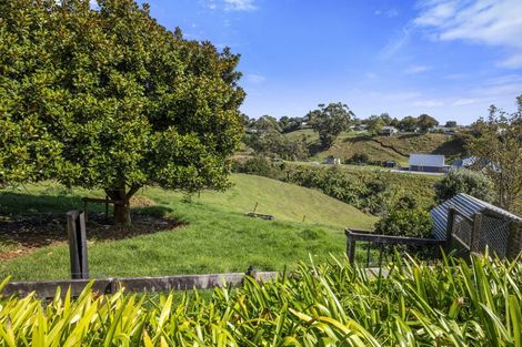 Photo of property in 63 Mcgiven Drive, Ridgewood, New Plymouth, 4371