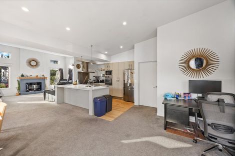 Photo of property in 7 Ellie Place, Lake Hawea, Wanaka, 9382