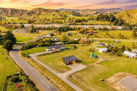 Photo of property in 710b Pourerere Road, Otane, 4271