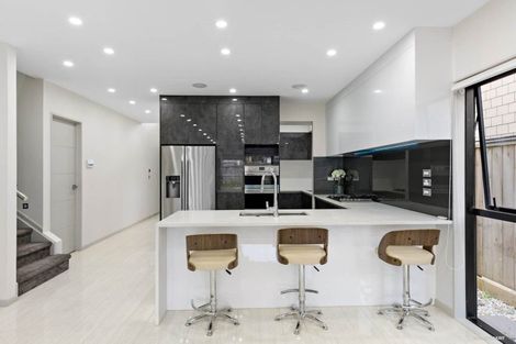 Photo of property in 12 Fong Road, Flat Bush, Auckland, 2019