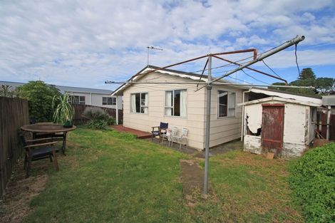 Photo of property in 18 Culzean Grove, Bell Block, New Plymouth, 4312