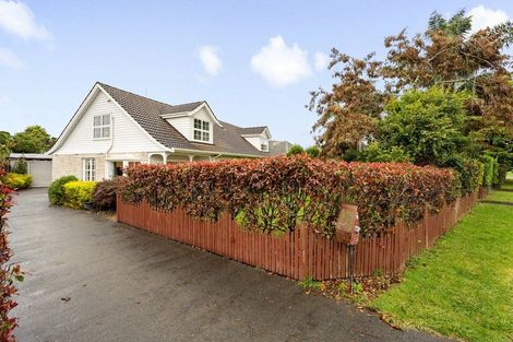 Photo of property in 56 Grosvenor Street, Cambridge, 3434