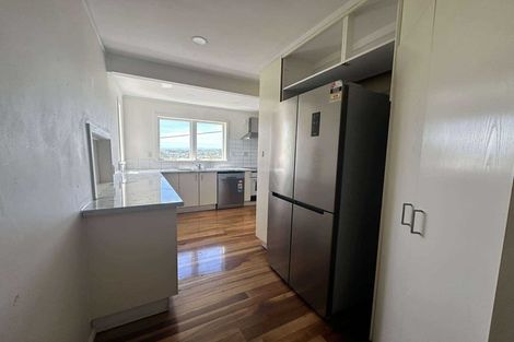 Photo of property in 14 Terawhiti Terrace, Karori, Wellington, 6012