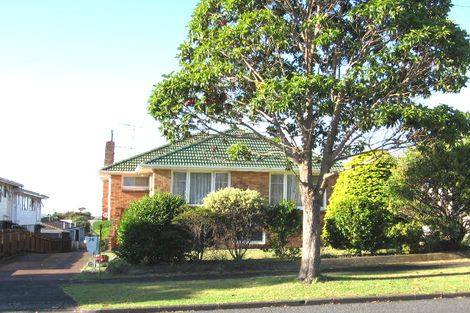 Photo of property in 1/28 Islington Avenue, New Lynn, Auckland, 0600