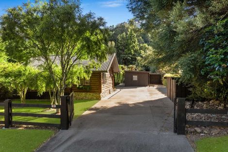 Photo of property in 16 Tombleson Road, Lake Rotoma, Rotorua, 3074