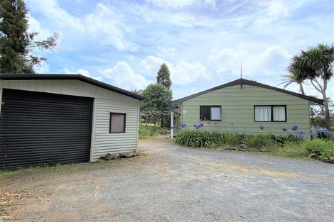 Photo of property in 1 Glenbervie Crescent, Massey, Auckland, 0614